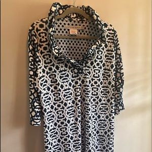 Gretchen Scott navy print dress size XL beautiful trademark neckline 3/4 sleeve